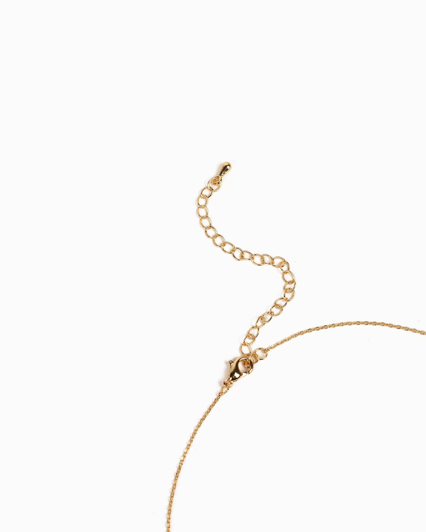 MAMA flat bubble letter necklace